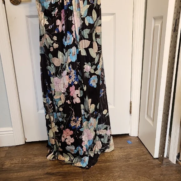 Adrianna Papell Black Floral Maxi Dress - Picture 2 of 12